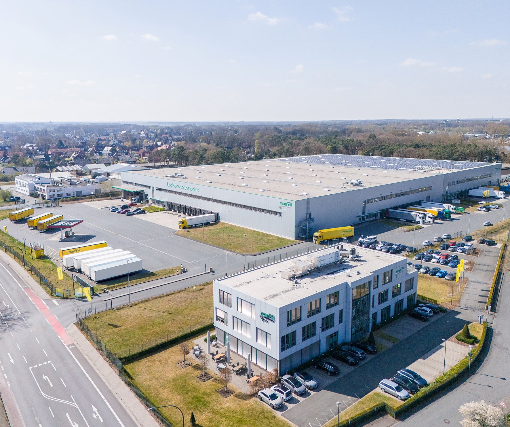 NOSTA_Ladbergen: Der Standort Ladbergen ist eines der modernen Warehouses, in dem die NOSTA Group Lösungen für Kontraktlogistik anbietet. (Foto: NOSTA Group)